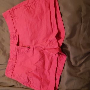 Vineyard vine shorts
